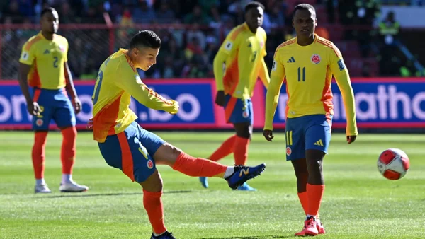 ¡Lorenzo optó por variantes! Este es el once titular de Colombia para enfrentar a Paraguay