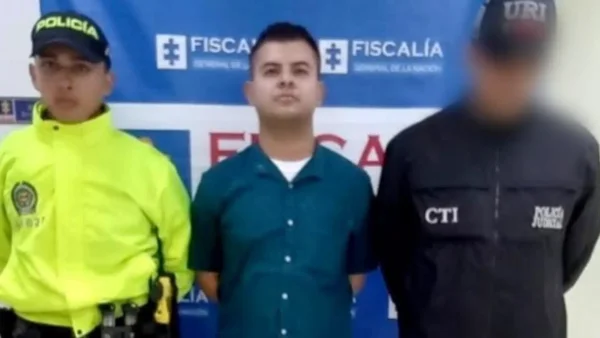 A la cárcel joven de 22 años que habría asesinado a sus propios padres