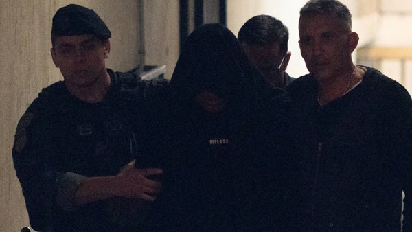 Exguardaespaldas de Maradona fue arrestado por dar falso testimonio en el juicio sobre la muerte del futbolista