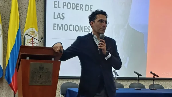 "Tenemos que desmonetizar el debate", Afidro sobre crisis del sistema de salud