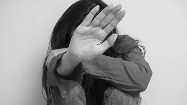 Intento de feminicidio: mujer fue apuñalada 27 veces por su novio en Medellín Intento de feminicidio: mujer fue apuñalada 27 veces por su novio en Medellín