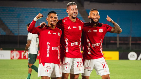 América tuvo un prometedor debut en la Copa Sudamericana: vea los goles del 1-3 vs. Racing América tuvo un prometedor debut en la Copa Sudamericana: vea los goles del 1-3 vs. Racing