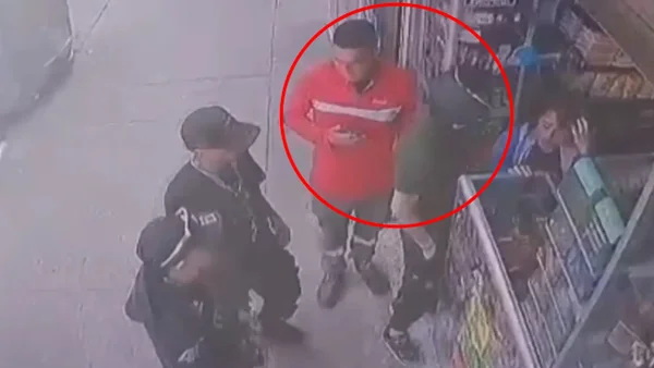 VIDEO | Descubren a cuatro falsos miembros de las AGC que aterrorizaban a comerciantes en Bogotá