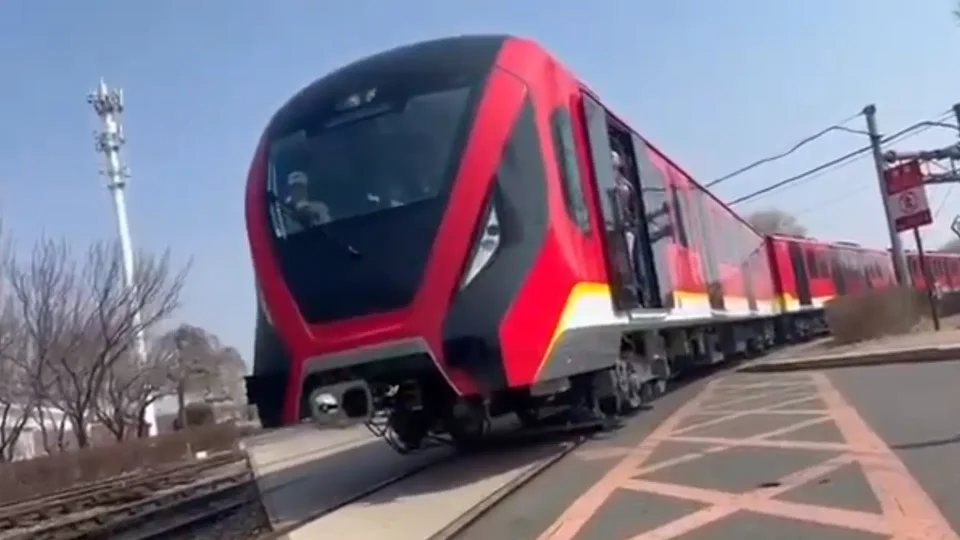 Metro de Bogotá en movimiento