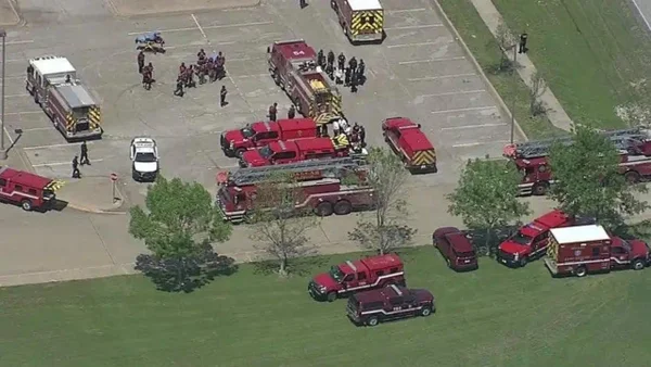 Tiroteo cerca de una escuela en Dallas, Texas, dejó al menos cuatro heridos Tiroteo cerca de una escuela en Dallas, Texas, dejó al menos cuatro heridos
