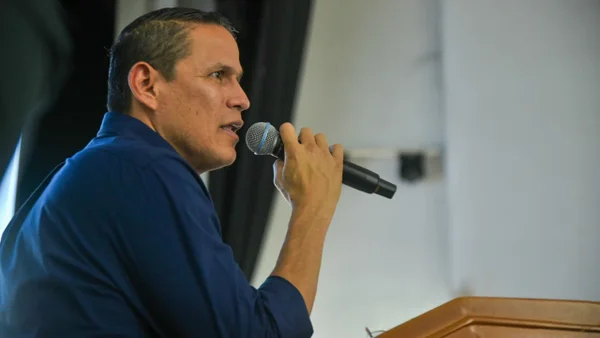 Duras críticas al alcalde de Cúcuta tras polémica declaración de “darles juete” a los jóvenes