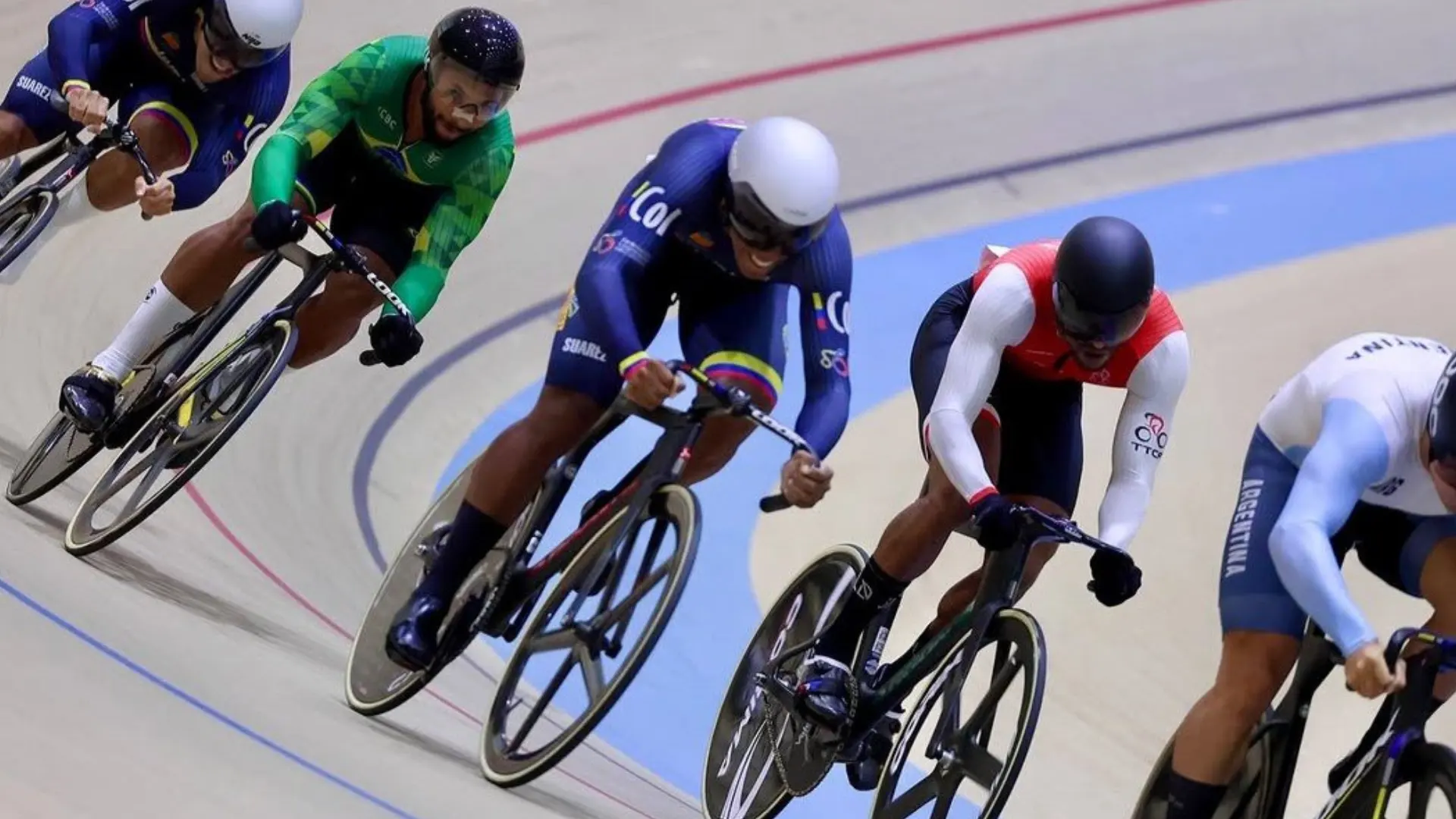 Ciclistas colombianos