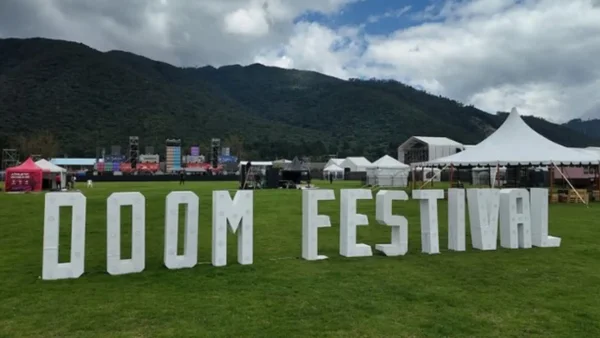 Lo que se sabe del joven que murió en pleno festival de música electrónica en Bogotá