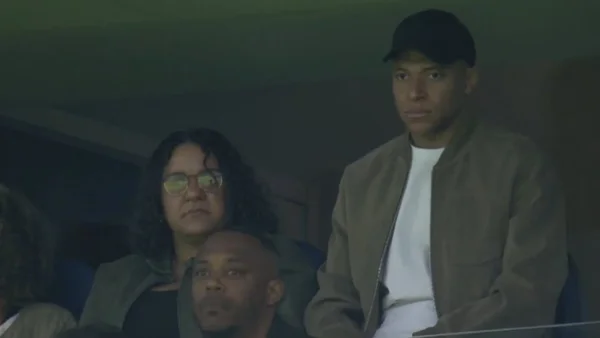 Hinchas del Madrid no perdonan eliminación y se fueron contra Mbappé: esta fue su reacción