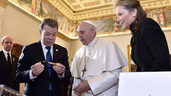 Así se logró la visita del papa Francisco a Colombia en 2017: un mensaje de paz en el momento indicado