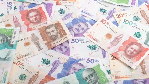 Estos son los colombianos que tienen derecho a reclamar la mesada 14 en este 2025