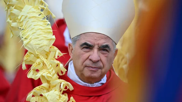 ¿Quién es y qué se sabe del cardenal convicto que quería ser papa?