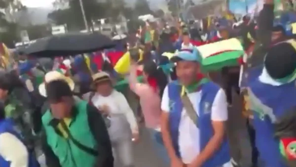 Complicaciones en Transmilenio por indígenas que llegaron a la Universidad Nacional