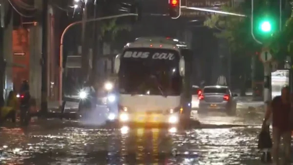 Inundaciones en Medellín: videos muestran las afectaciones que dejan las fuertes lluvias
