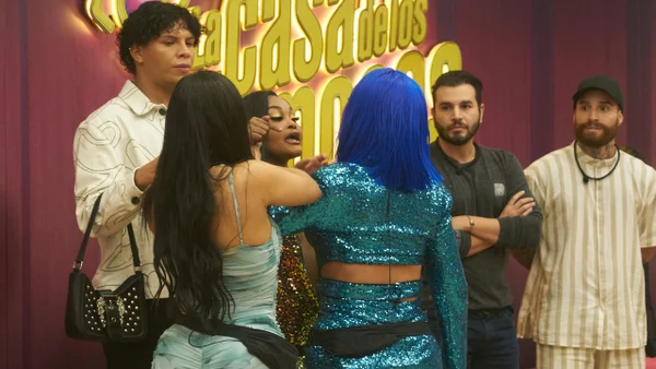 Fuerte pelea a altas horas de la noche en la Casa de los Famosos: estos fueron los participantes involucrados Fuerte pelea a altas horas de la noche en la Casa de los Famosos: estos fueron los participantes involucrados