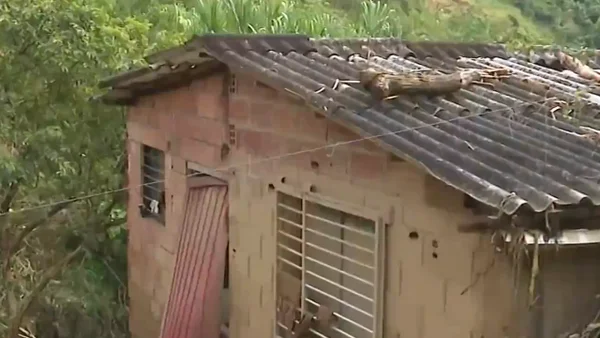 Hallan cuerpo de niño que estaba desaparecido tras ser arrastrado por quebrada Hallan cuerpo de niño que estaba desaparecido tras ser arrastrado por quebrada