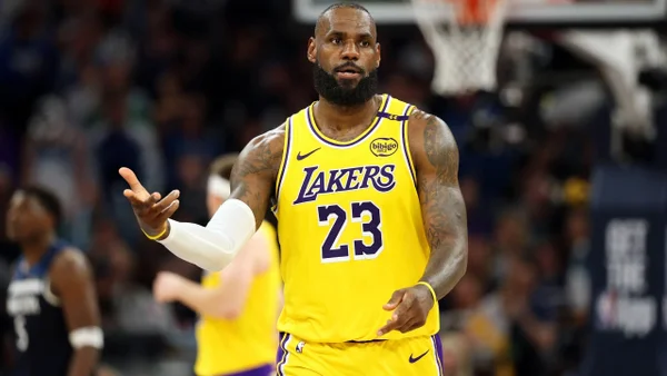 LeBron James se quedó sin chances de anillo y analizará su retiro