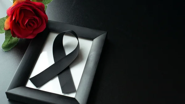 Famoso influencer anunció la muerte de su madre: ¿de quién se trata? Famoso influencer anunció la muerte de su madre: ¿de quién se trata?