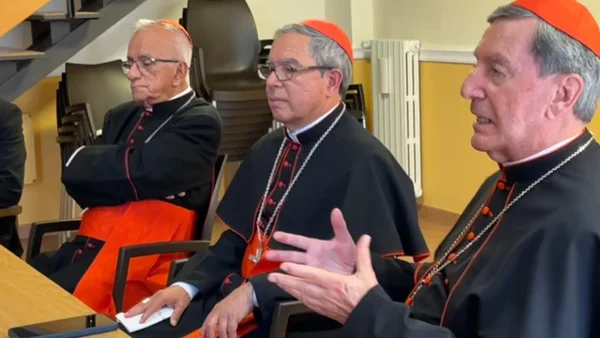 ¿Cómo es el aislamiento durante un cónclave? Así respondió el cardenal emérito Rubén Salazar ¿Cómo es el aislamiento durante un cónclave? Así respondió el cardenal emérito Rubén Salazar