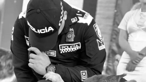 Otro policía asesinado en Antioquia: estaba de vacaciones junto a su familia