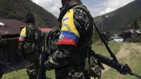 “Nos encontramos como si estuviéramos en una cárcel”: así es la zozobra que se vive en Cajibío “Nos encontramos como si estuviéramos en una cárcel”: así es la zozobra que se vive en Cajibío