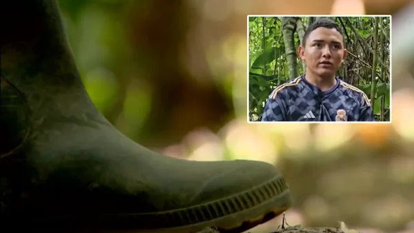 La prueba de vida que el ELN obligó a grabar a soldado secuestrado en un bus en Arauca