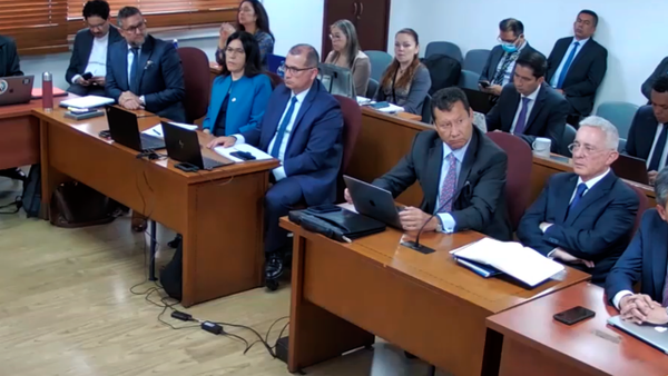 El expresidente Álvaro Uribe declara en su juicio El expresidente Álvaro Uribe declara en su juicio
