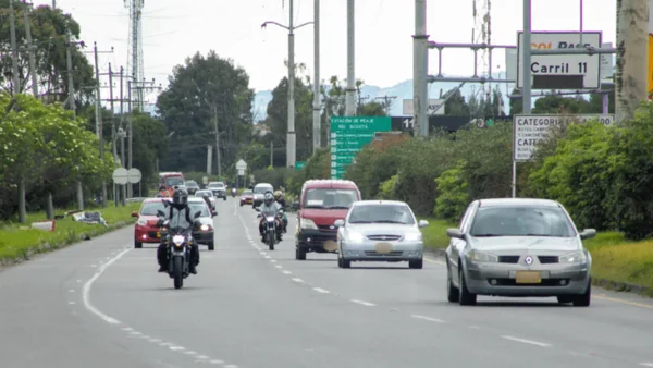 ¿Dónde pagar el impuesto vehicular en Bogotá? Estos son los puntos y bancos autorizados