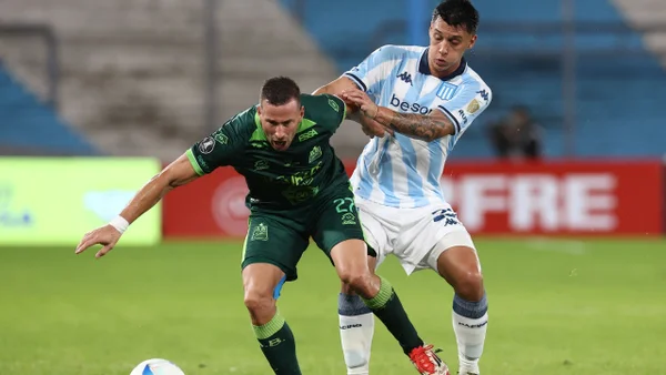 Bucaramanga recibe a Racing en la pelea por el liderato del grupo: horario y TV en Colombia