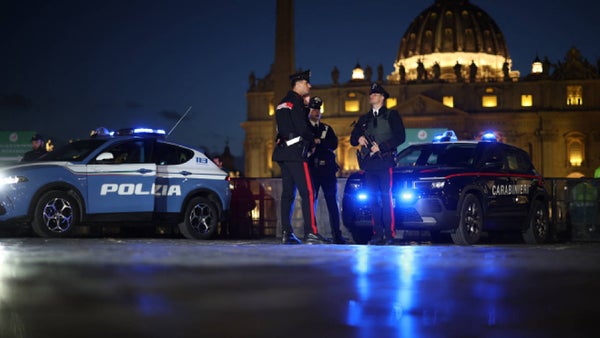 ¿Qué pasa si alguien rompe el secreto del cónclave? Esta son las duras sanciones ¿Qué pasa si alguien rompe el secreto del cónclave? Esta son las duras sanciones