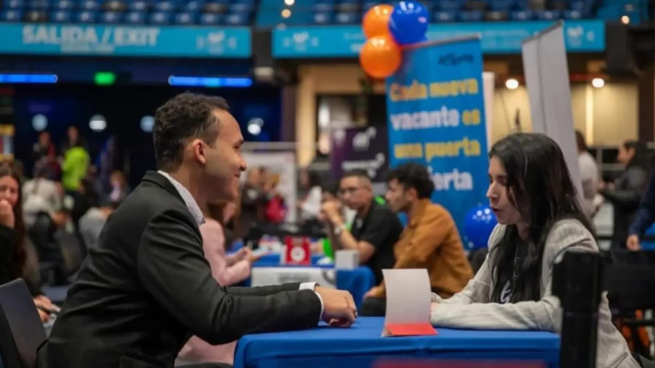 17,000 Vacancies Available in Bogotá in All Areas: This Is How the Job Fair Will Be