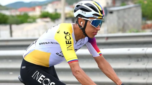 Así les fue a los colombianos en la etapa 1 del Giro de Italia 2025: sorpresas entre los favoritos Así les fue a los colombianos en la etapa 1 del Giro de Italia 2025: sorpresas entre los favoritos