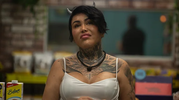 Yina Calderón da giro drástico en la Casa de los Famosos con nueva estrategia tras salida de Karina Yina Calderón da giro drástico en la Casa de los Famosos con nueva estrategia tras salida de Karina