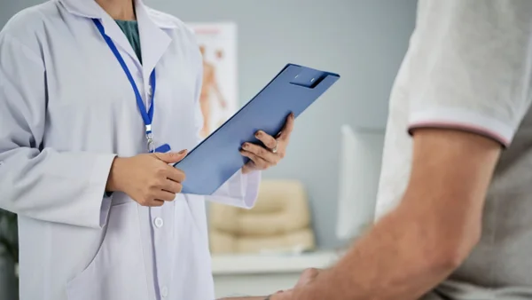 Científicos revelan las edades exactas para mantenerse saludable y vivir más tiempo