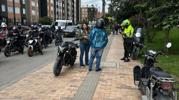 Refuerzan operativos contra motociclistas por infracción recurrente en Bogotá