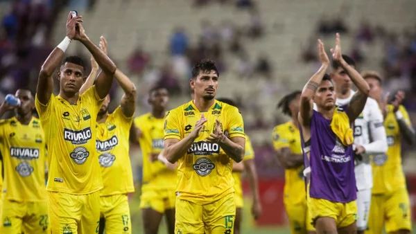 ¿Por qué Atlético Bucaramanga celebró la goleada de Racing sobre Colo-Colo en la Libertadores? ¿Por qué Atlético Bucaramanga celebró la goleada de Racing sobre Colo-Colo en la Libertadores?