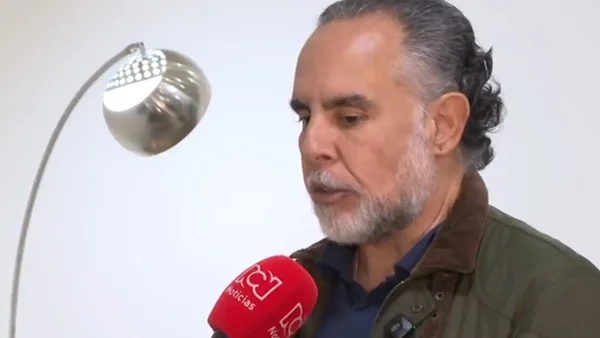 Las peleas, acusaciones y fracturas que persiguen a Armando Benedetti en el gabinete de Petro Las peleas, acusaciones y fracturas que persiguen a Armando Benedetti en el gabinete de Petro