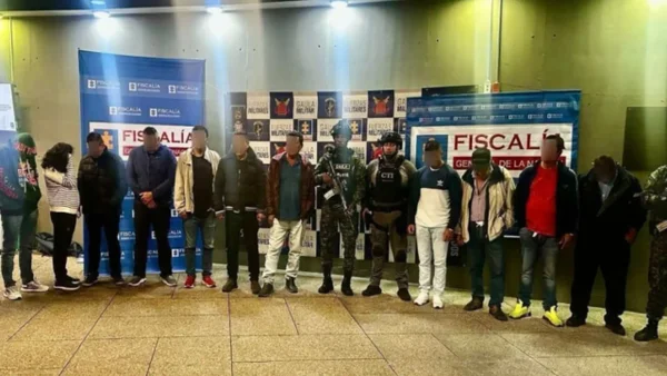 Soldado habría estado aliado con 12 personas para venderle armas a grupos criminales