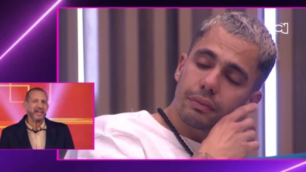 Flaco Solórzano regresó a la Casa de los Famosos y puso a llorar a todos los participantes Flaco Solórzano regresó a la Casa de los Famosos y puso a llorar a todos los participantes