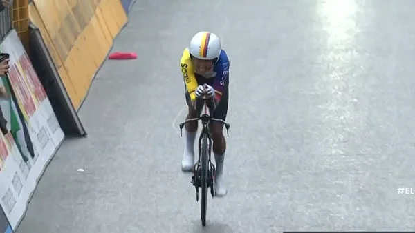 Egan Bernal sufrió una caída en la segunda contrarreloj del Giro de Italia: esto dijo Egan Bernal sufrió una caída en la segunda contrarreloj del Giro de Italia: esto dijo