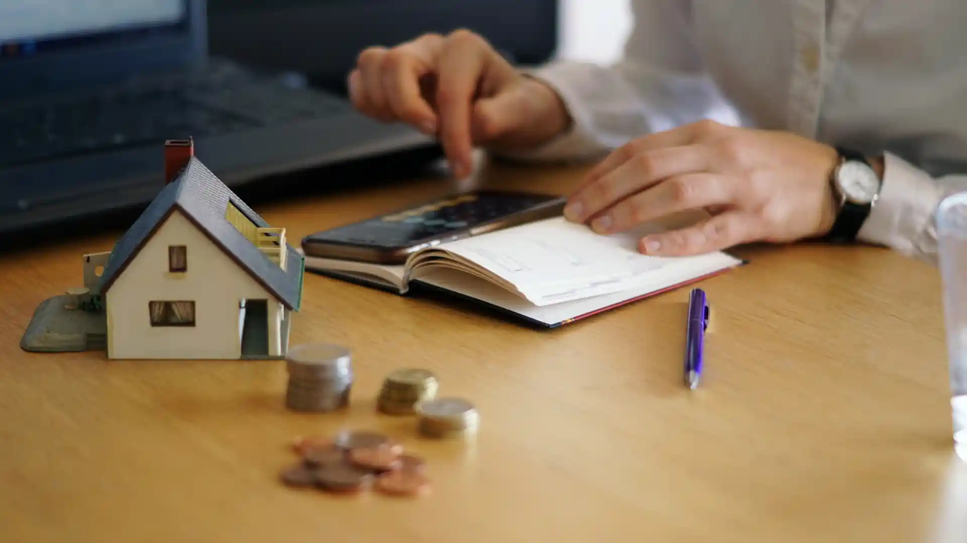 ¿Cuánto es lo máximo que se puede cobrar de arriendo en Colombia?