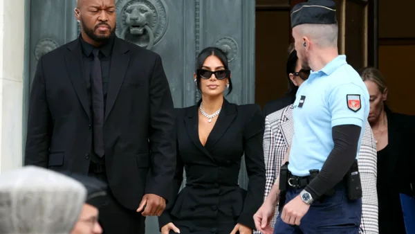 Por el millonario robo a Kim Kardashian en París piden hasta 10 años de cárcel para los atracadores