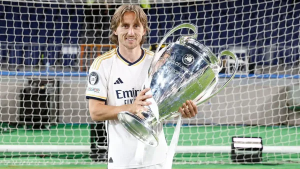 Luka Modric se despidió con nostalgia del Real Madrid: su emotiva carta conmovió al mundo del fútbol Luka Modric se despidió con nostalgia del Real Madrid: su emotiva carta conmovió al mundo del fútbol