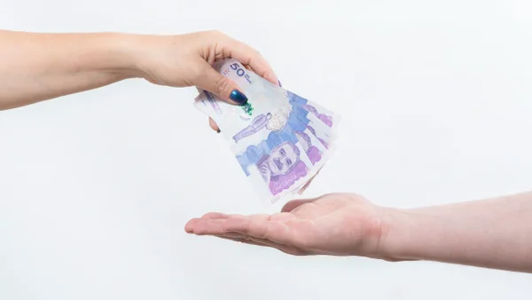 ¿Es legal o no? Esto dice la ley sobre no pagar prestaciones a los trabajadores