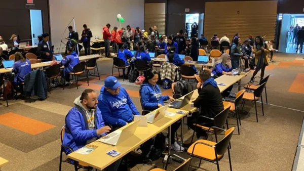 Feria de empleo en Bogotá el 29 de mayo: más de 600 vacantes en obras y construcción