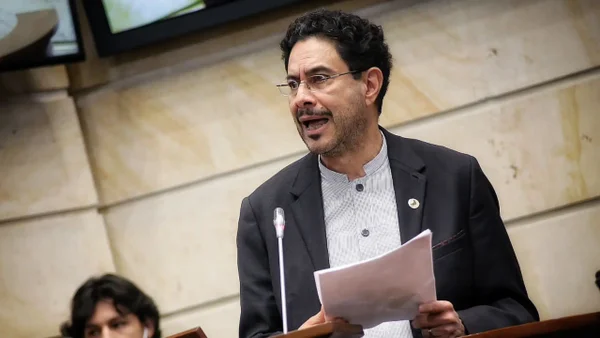 “Interpondremos recurso de casación”: Iván Cepeda tras la decisión del Tribunal Superior de Bogotá de absolver a Álvaro Uribe “Interpondremos recurso de casación”: Iván Cepeda tras la decisión del Tribunal Superior de Bogotá de absolver a Álvaro Uribe