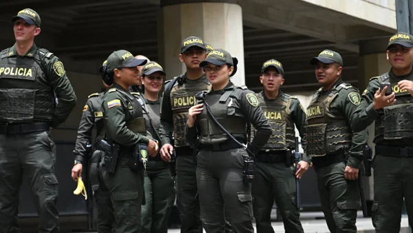 Así quedó el salario de policías en Colombia tras aumento del 7%: conozca el sueldo por rangos