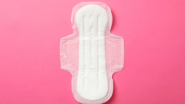 Investigadores crean toalla sanitaria que podría detectar cáncer de ovario