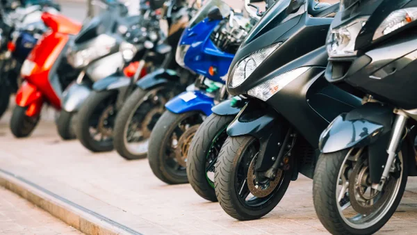 Comenzó el pico y placa para motos en 20 municipios: horarios, reglas y multas