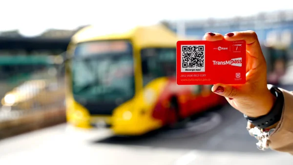Los pros y los contras del nuevo plan de pasajes mensuales de Transmilenio